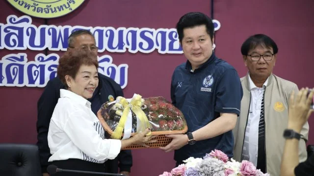 ต้อนรับคณะศึกษาดูงานจากเทศบาลตำบลกรับใหญ่ จังหวัดราชบุรี