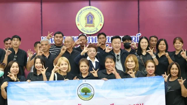 ต้อนรับคณะศึกษาดูงานจากองค์การบริหารส่วนตำบลดอนโพธิ์ทอง จังหวัดสุพรรณบุรี